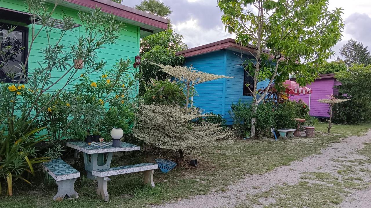 4 Seasons Mini House Hotel Nakhon Si Thammarat Exterior foto