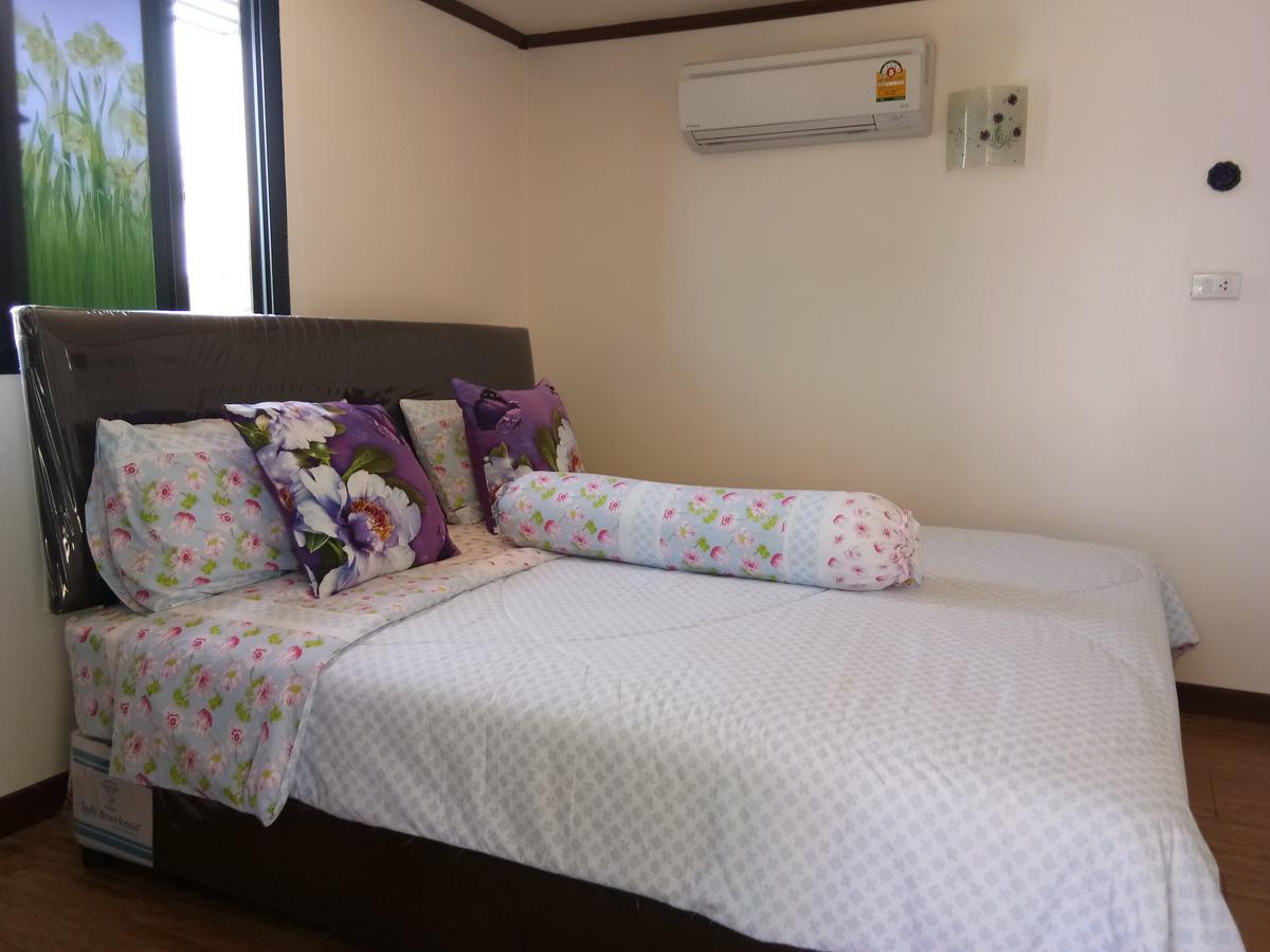 4 Seasons Mini House Hotel Nakhon Si Thammarat Exterior foto