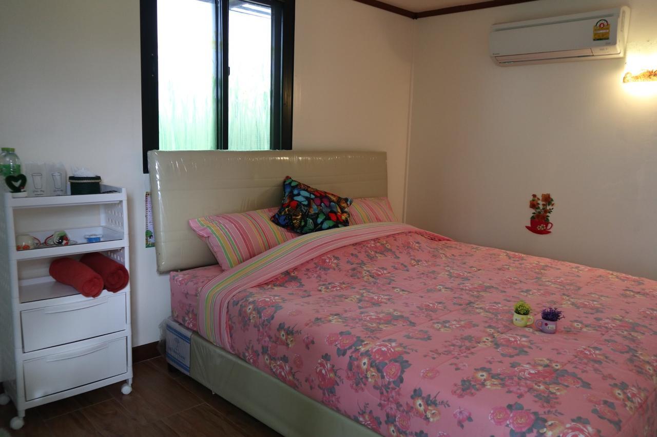 4 Seasons Mini House Hotel Nakhon Si Thammarat Exterior foto