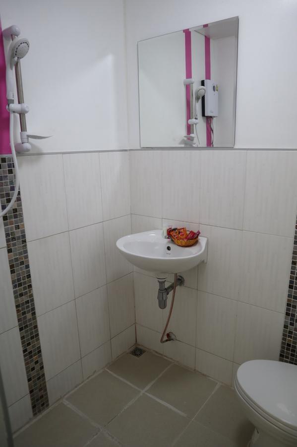 4 Seasons Mini House Hotel Nakhon Si Thammarat Exterior foto