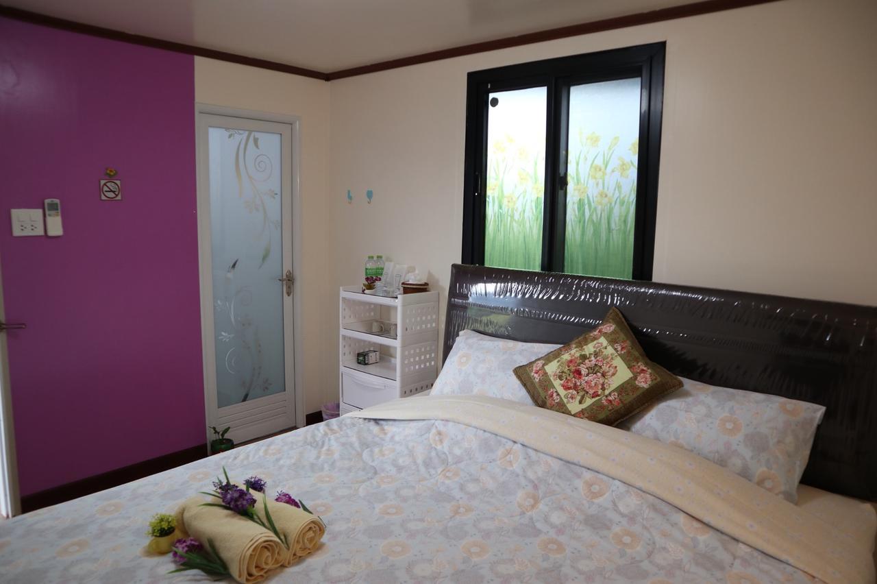 4 Seasons Mini House Hotel Nakhon Si Thammarat Exterior foto